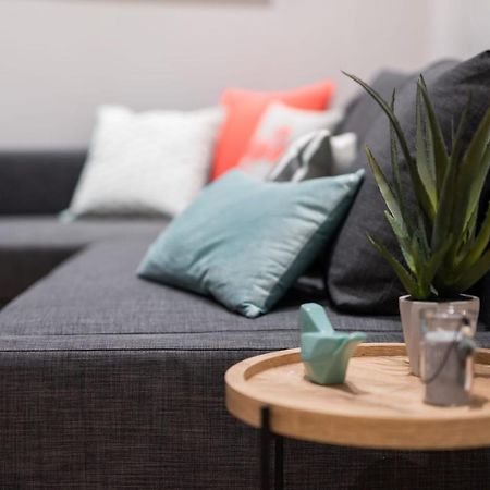 Latelier 2Br W Ac At 4 Min From The Beaches Of Old Nice Welkeys エクステリア 写真