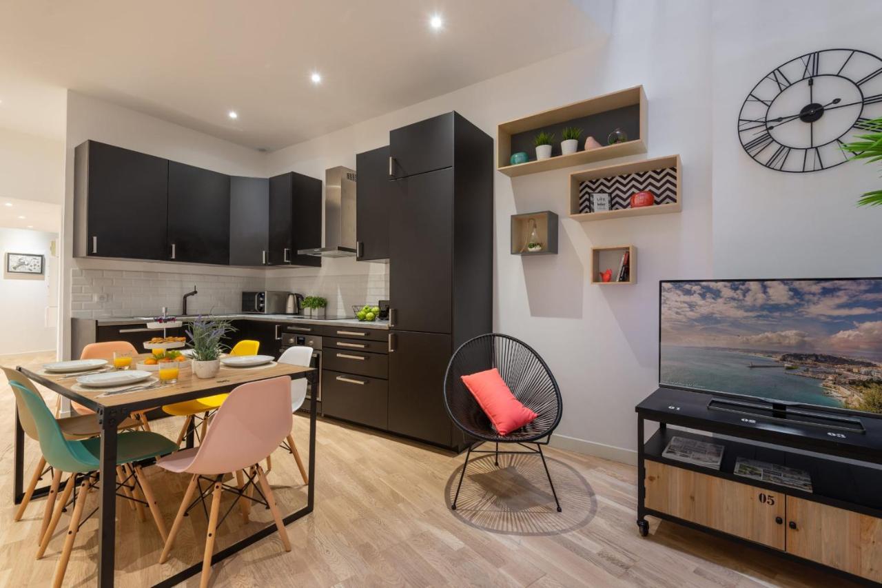 Latelier 2Br W Ac At 4 Min From The Beaches Of Old Nice Welkeys エクステリア 写真