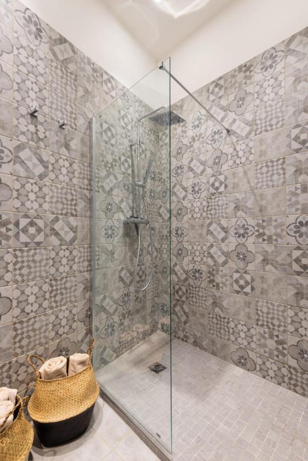 Latelier 2Br W Ac At 4 Min From The Beaches Of Old Nice Welkeys エクステリア 写真